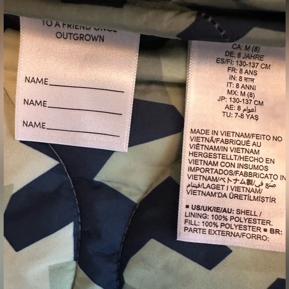 NWT/ Amazon Essentials Puffer Vest/ Size 8 - Picture 6 of 7